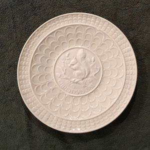 Belleek Christmas Plate 1981 The Red Squirrel (1 of 2)